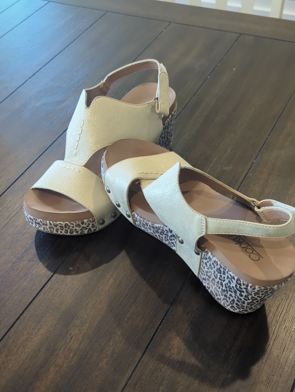 Corky's Wedge sandals Size 8 Leopard And Gold